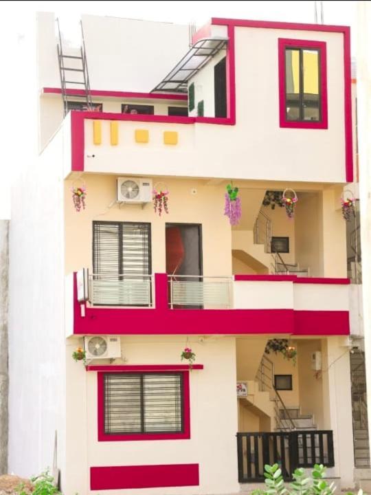Jai Swaminarayan Delux Homestay Garudeshwar Luaran gambar