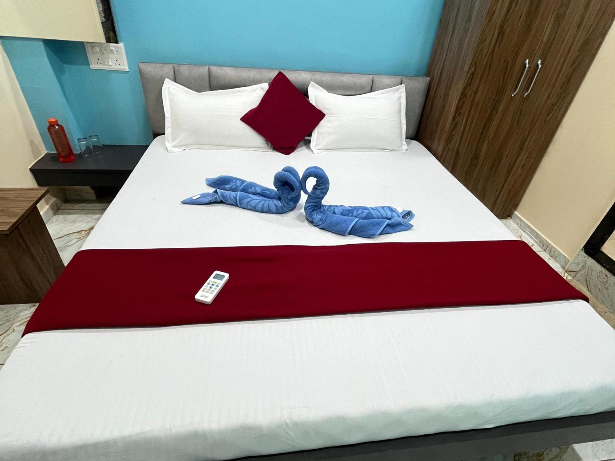 Jai Swaminarayan Delux Homestay Garudeshwar Luaran gambar