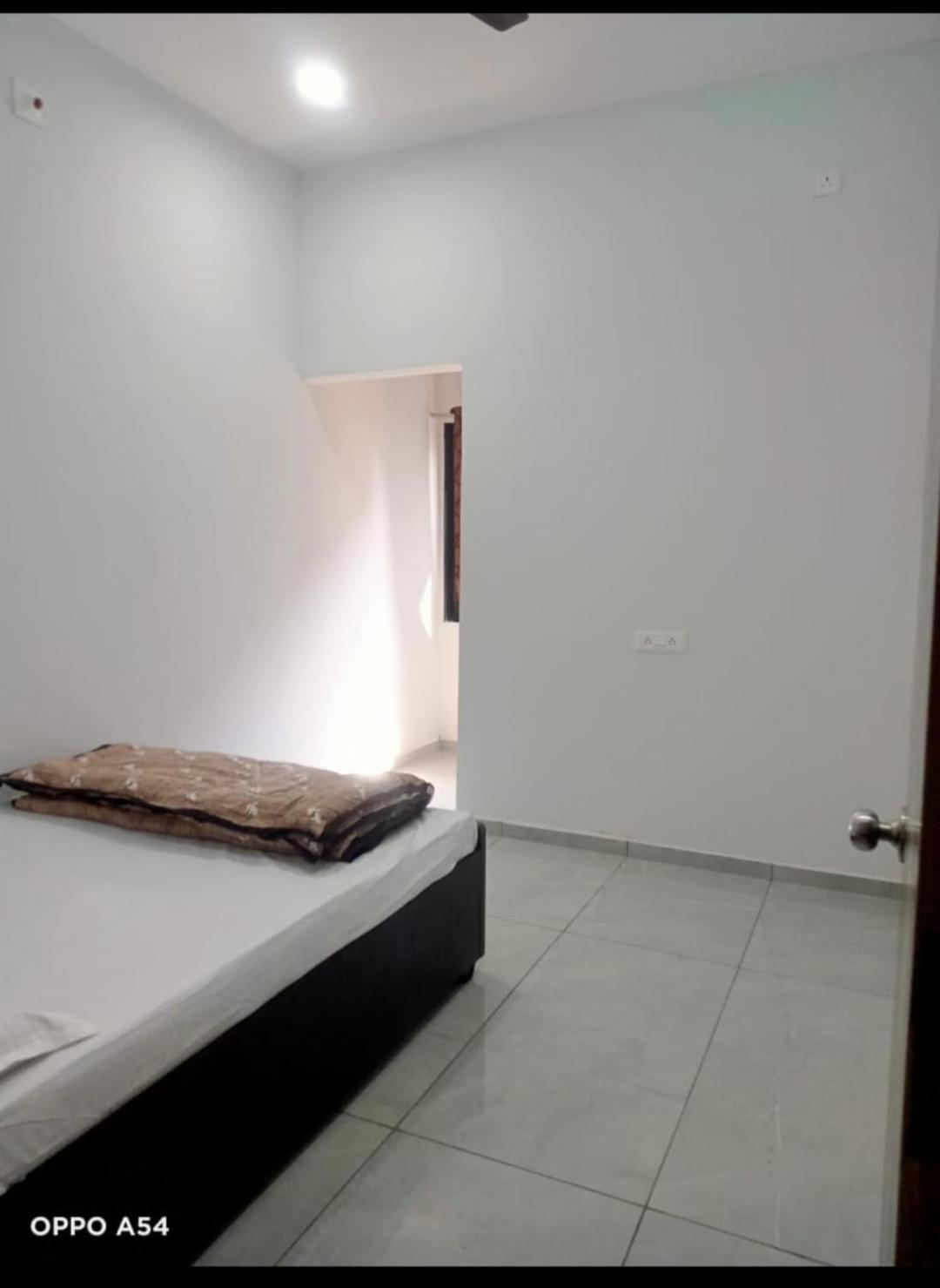 Jai Swaminarayan Delux Homestay Garudeshwar Luaran gambar